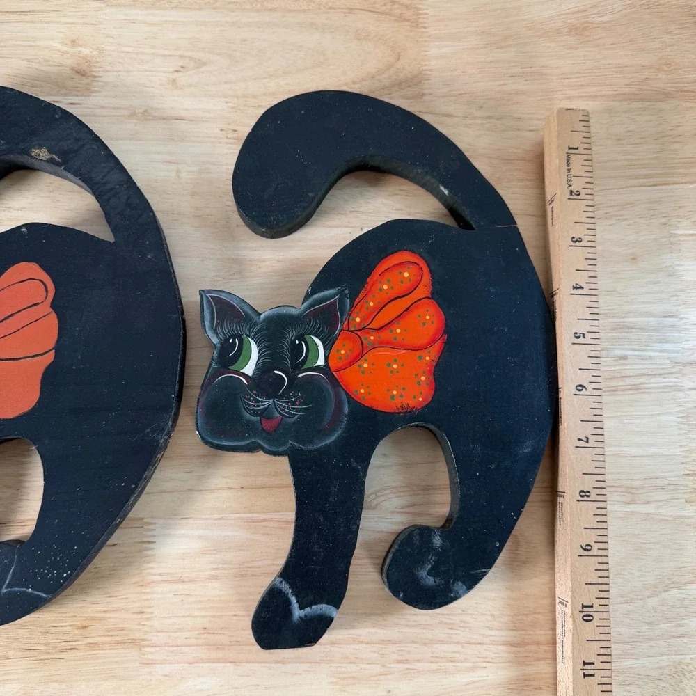 Vintage Hand Painted Wooden Black Cat Halloween Folk Art Decor Set of 2